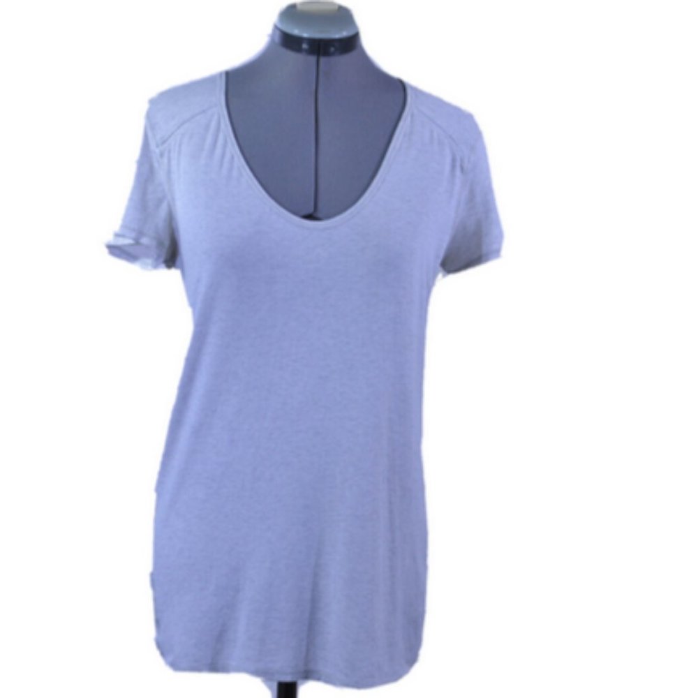 Lululemon casual cotton blend light-weight tee, 6 palest gray